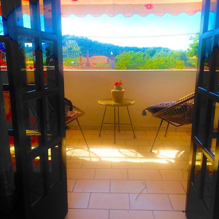 Oasis Aparthotel Skiáthos Eksteriør bilde